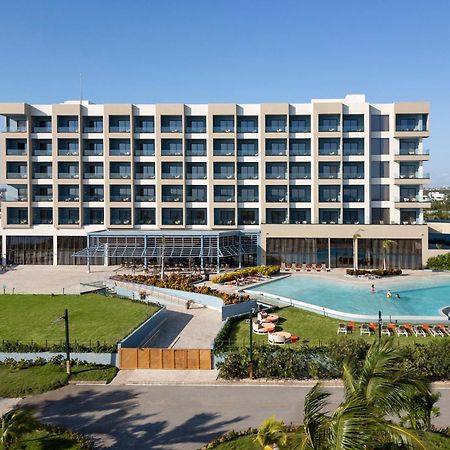 Hilton Garden Inn ラ・ロマーナ エクステリア 写真