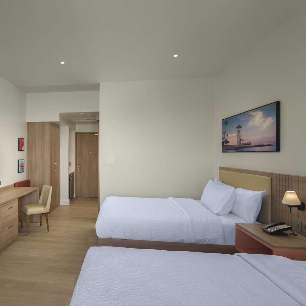 Hilton Garden Inn ラ・ロマーナ 部屋 写真