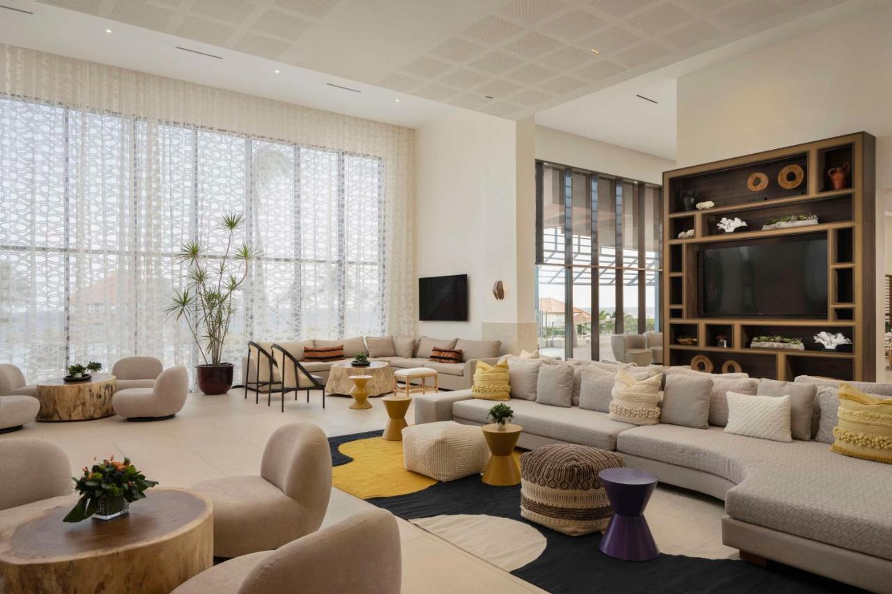 Hilton Garden Inn ラ・ロマーナ エクステリア 写真