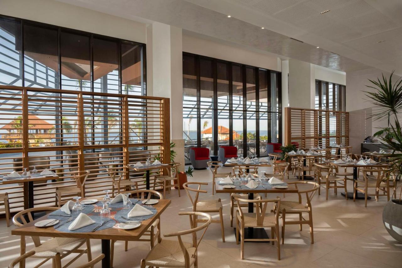 Hilton Garden Inn ラ・ロマーナ エクステリア 写真
