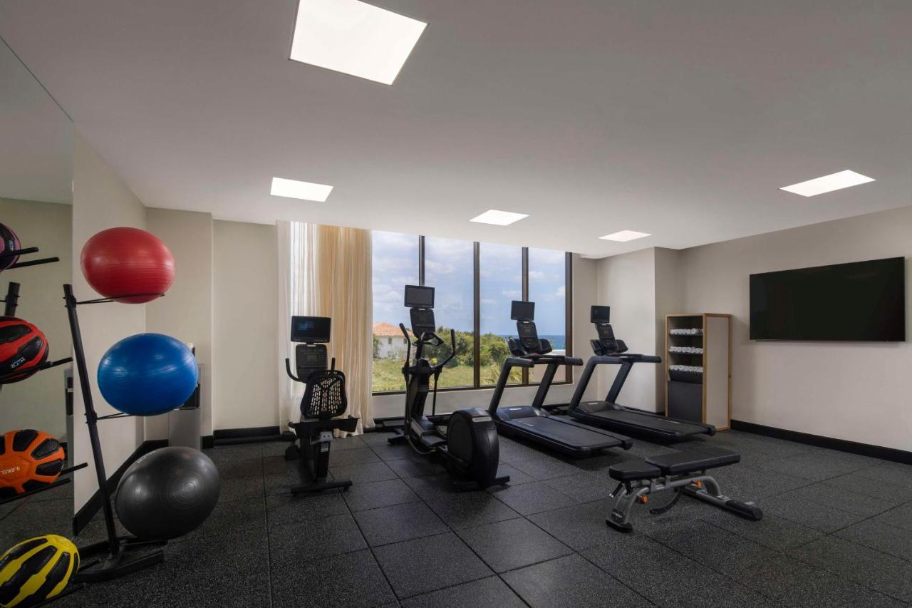 Hilton Garden Inn ラ・ロマーナ エクステリア 写真